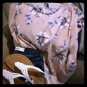 Short Sleeve Floral Blouse
